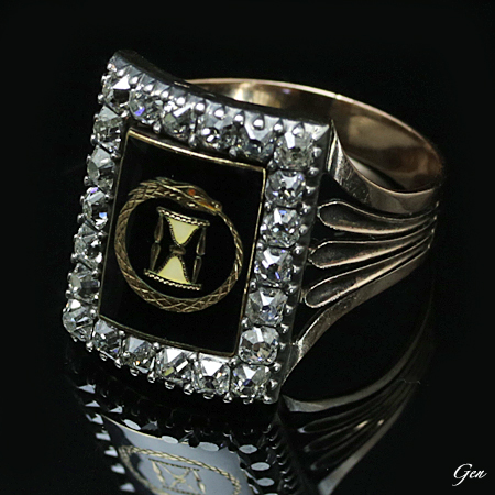シャンルヴェ・エナメル ウロボロスの蛇 砂時計 ダイヤモンド モーニング リング