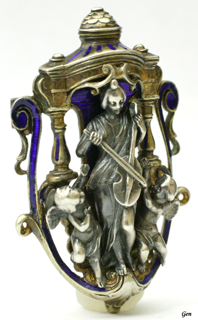 Harmony brooch