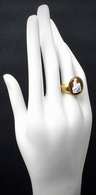 �T�[�h�j�N�X�@�J���I�����O�@���p�}